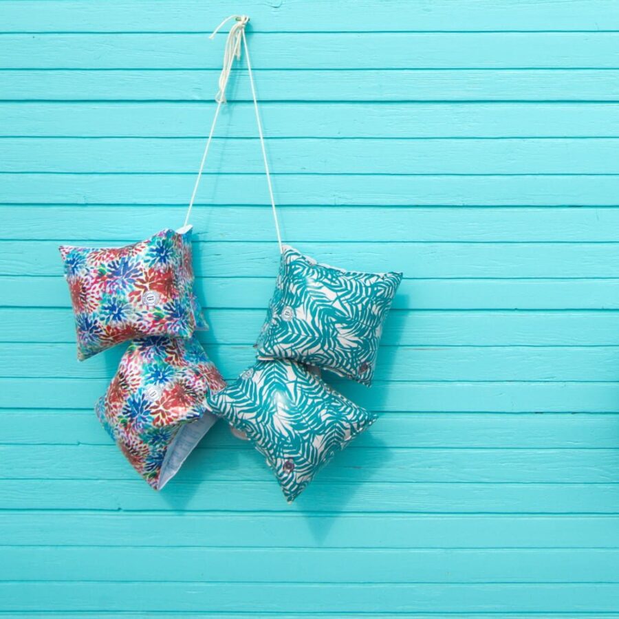 Armbands Hamptons 1.jpg Armbands Hamptons 1.jpg