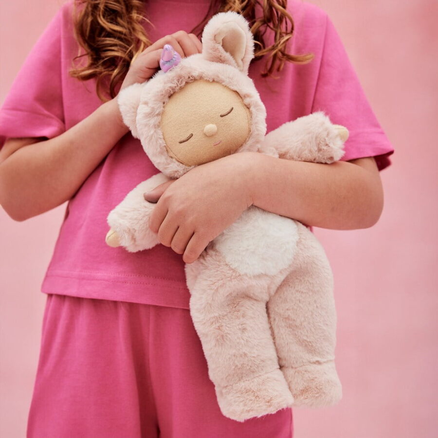 Cozy Dinkum Sugarpie Pink Lifestyle 4 Medium.jpg