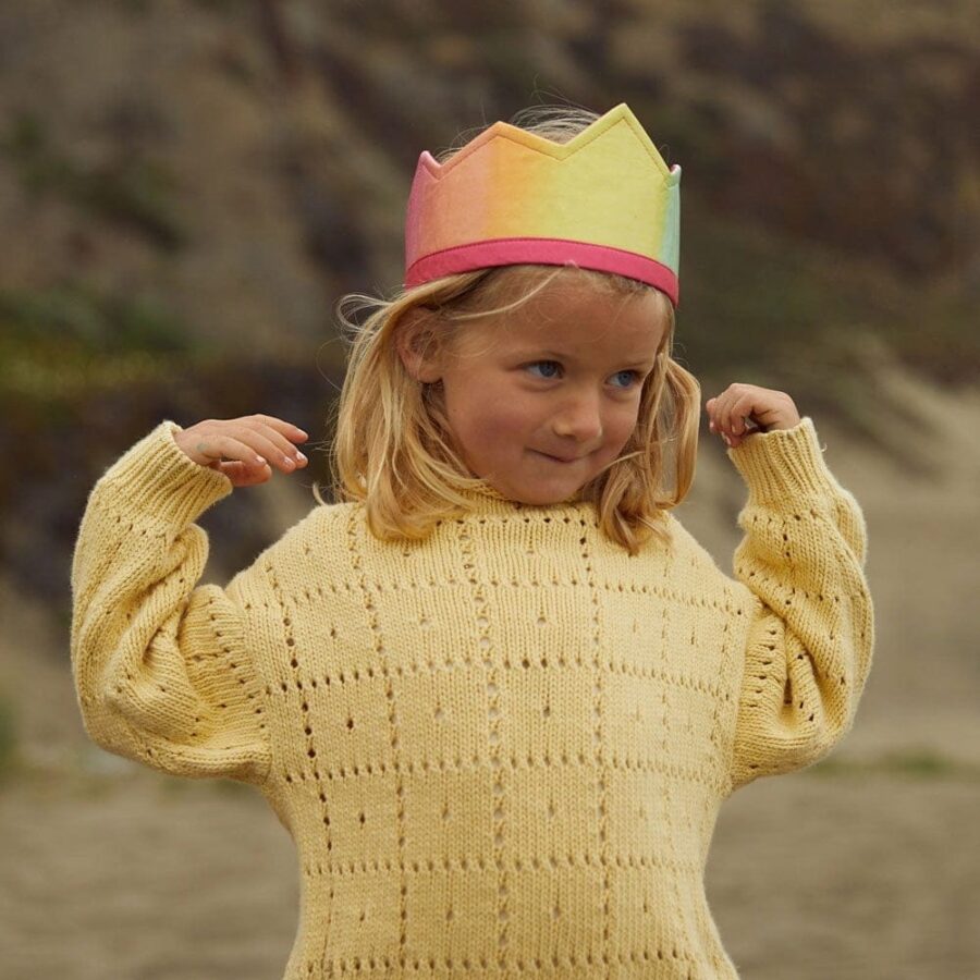 Crowninrainbow Rose5.jpg Crowninrainbow Rose5.jpg