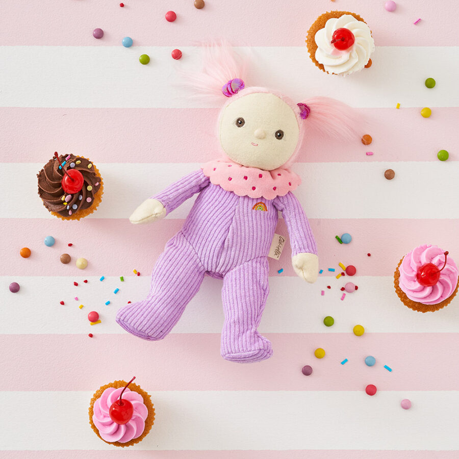 Dinky Dinkum Dolls Clara Cupcake7.jpg