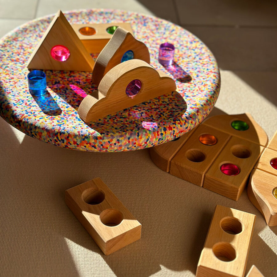 Small Cylinders Bauspiel 3.jpg