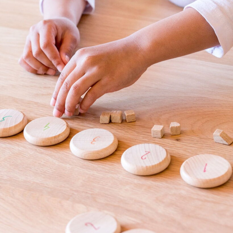 Grapat Numbers Wood Coins 1.jpg Grapat Numbers Wood Coins 1.jpg