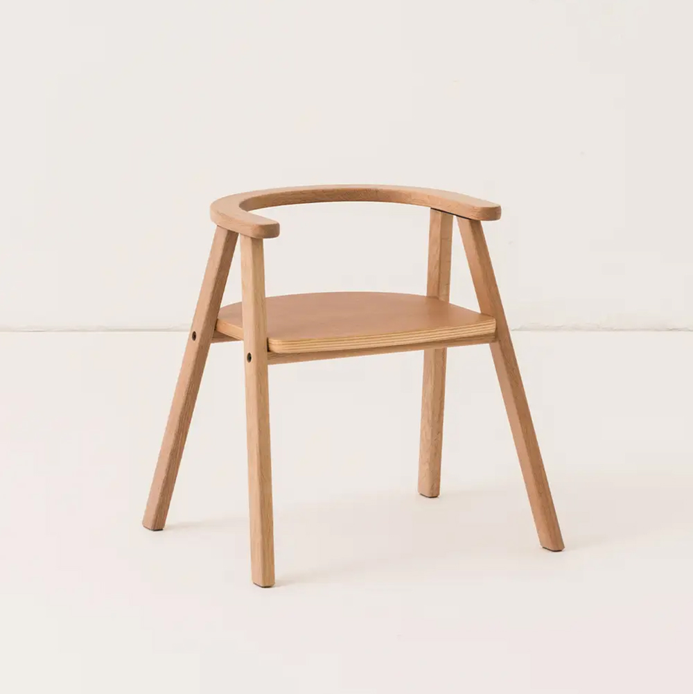 Growing Green Kid Chair Natural Oak Nobodinoz 1 8435574928733.jpg