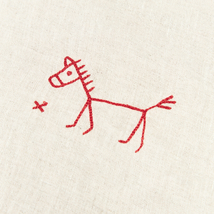 L1n0 Embroidery Winter Blanket Greige Nobodinoz 4 8435574934147 1.jpg L1n0 Embroidery Winter Blanket Greige Nobodinoz 4 8435574934147 1.jpg