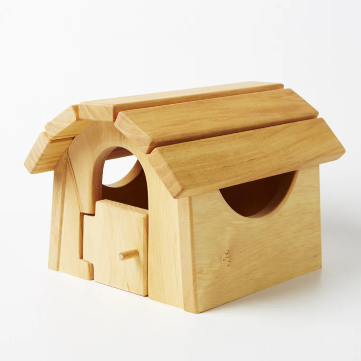 Ostheimer Shipcabin Ark Copyright Consciouscraft 20160630cc0124 734x734 Crop Center.webp