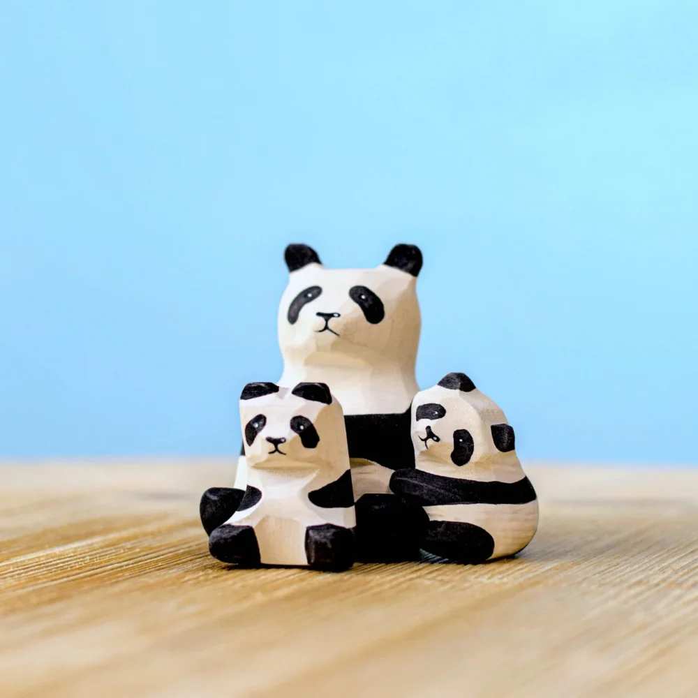 Panda Bears Family And Tree Set6665 E1721905979172.webp