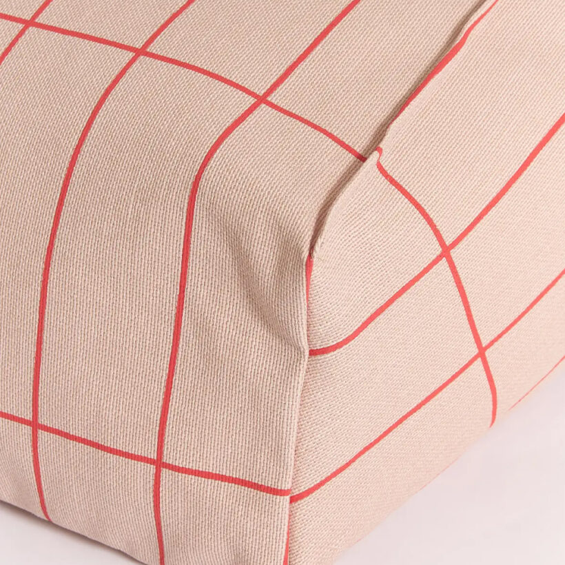 Vibes Armchair Bean Bag Pink Red Grid Nobodinoz 2 8435574935014.jpg