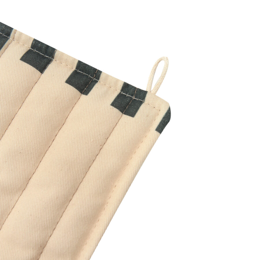 Vibes Quilted Wall Organizer Poppies Nobodinoz 5 8435574935236 1.jpg Vibes Quilted Wall Organizer Poppies Nobodinoz 5 8435574935236 1.jpg