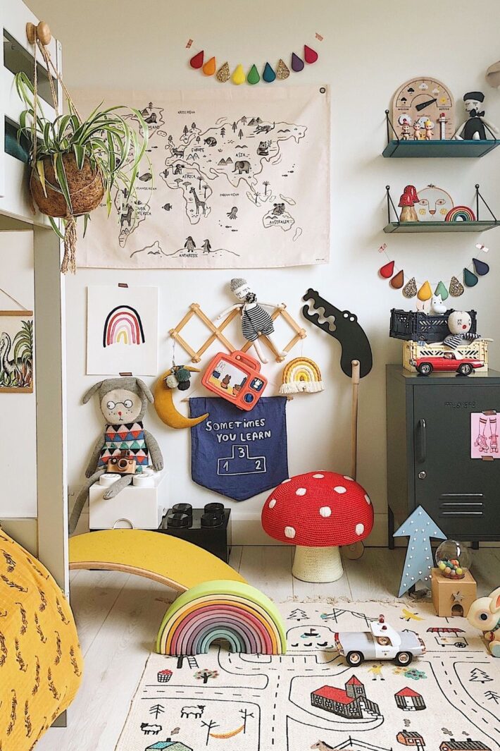 World 4.jpg World 4.jpg