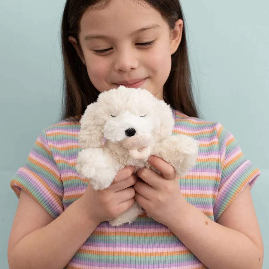 Dinkum Puppies Benny Gold Lifestyle 1 422ff346 E195 4c19 B64e 923f0d294d4b 2000x