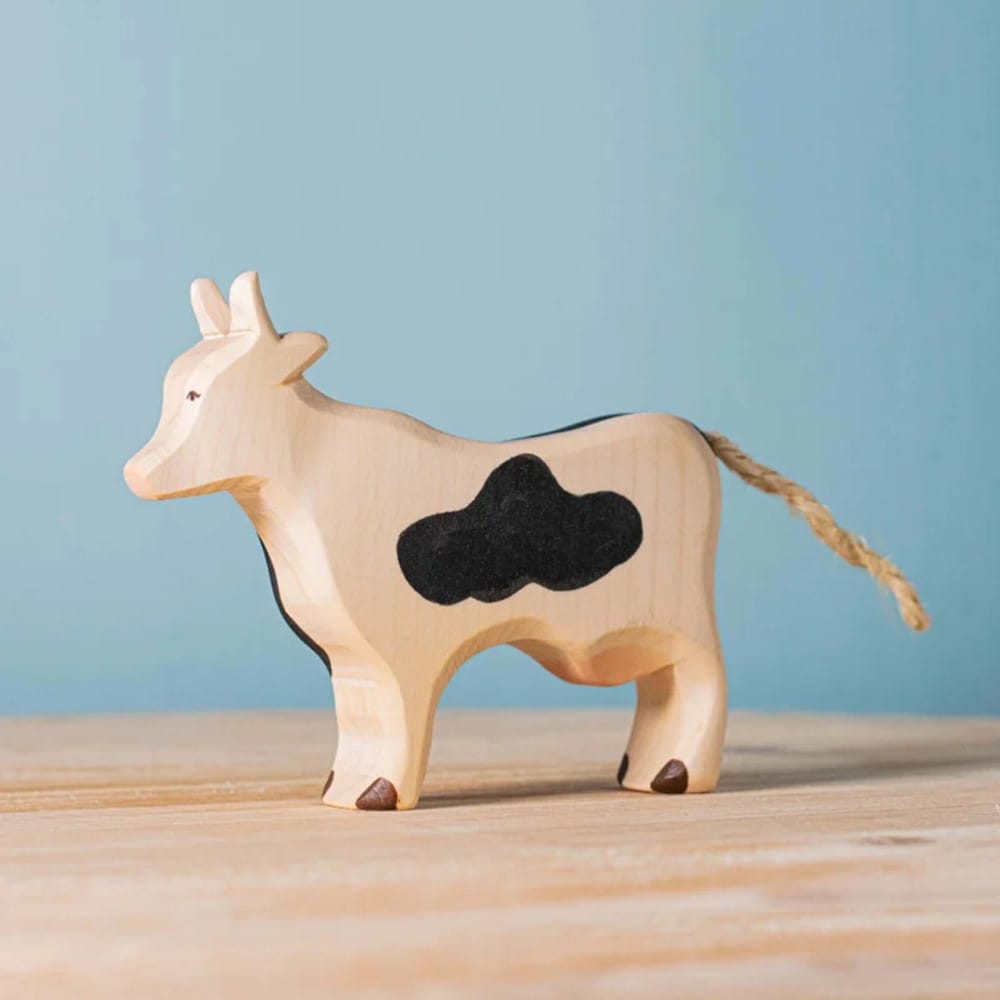 White And Black Cow2185.jpg