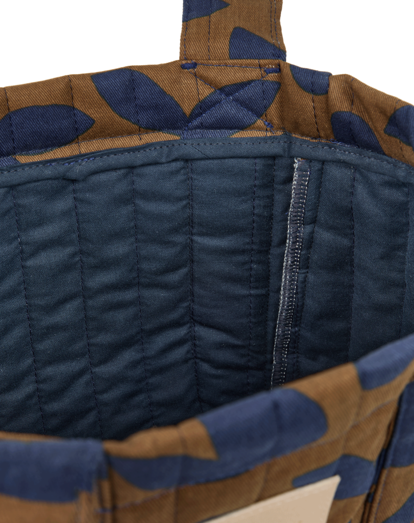 Hyde Park Stroller Organizer Blue Leaves Nobodinoz 4