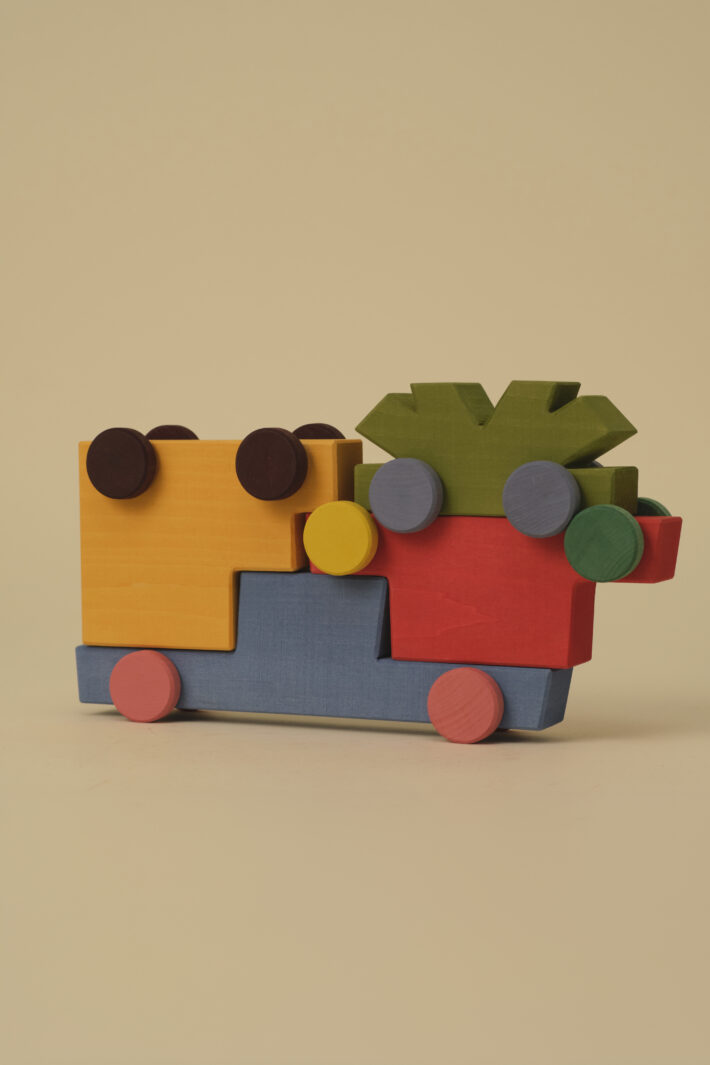 Toy501 (1) Toy501 (1)