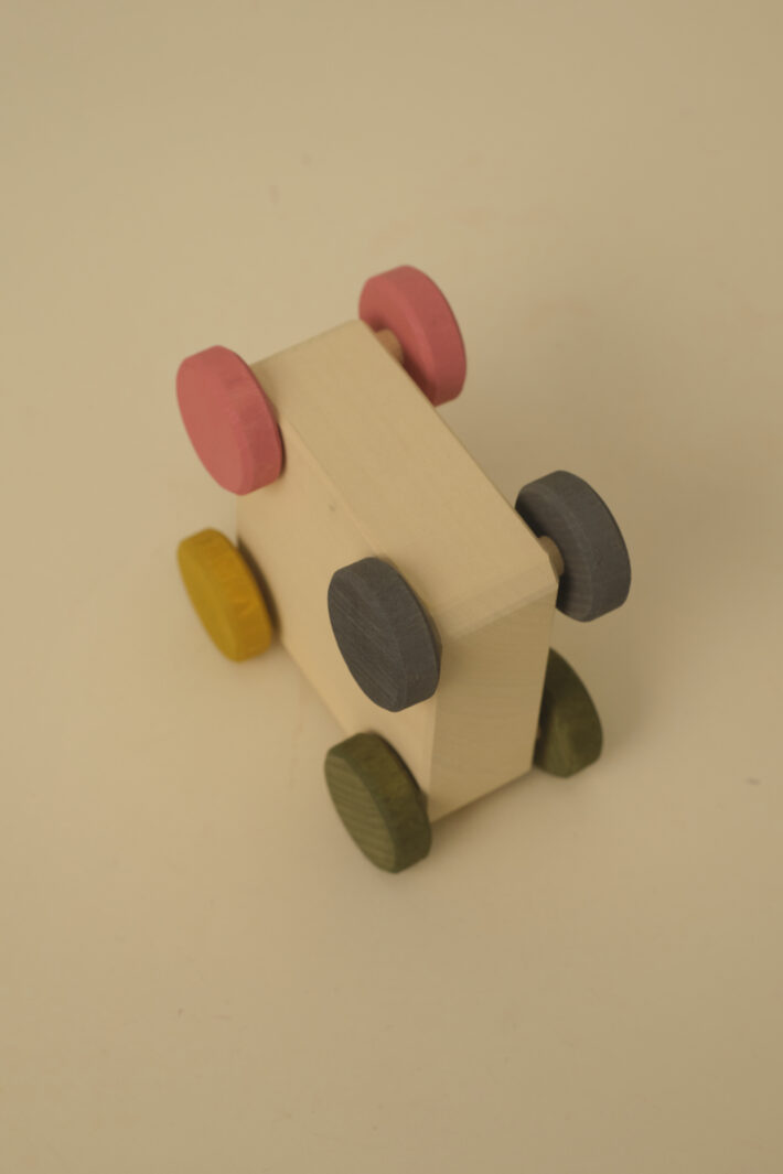 Toy504 (1) Toy504 (1)