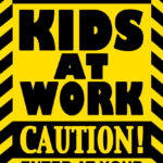 Kids At Work Postkarte Front Kopie Kids At Work Postkarte Front Kopie