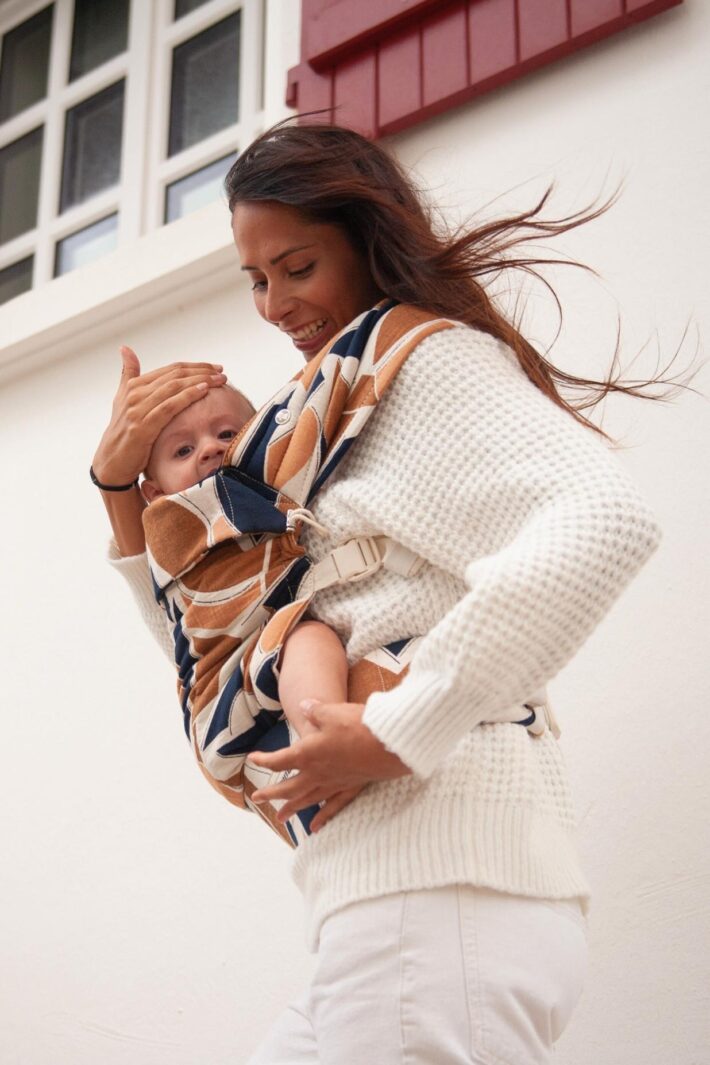 Mama Hangs Porte Bébé Carry&bloom Jacquard Earth 824 1236 1 Mama Hangs Porte Bébé Carry&bloom Jacquard Earth 824 1236 1