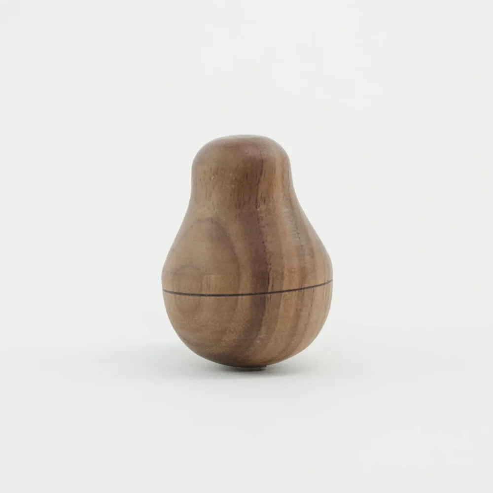 Mader Roly Poly Natural Walnut 01 2400x2400