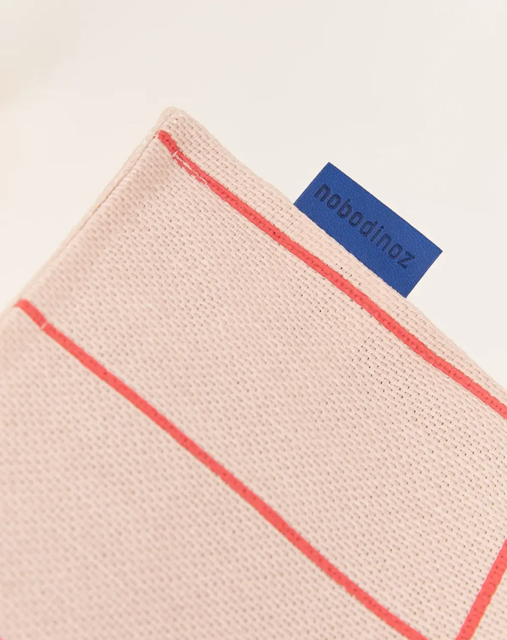 Vibes Long Beanbag Adult Pink Red Grid Nobodinoz 3 8435574940599