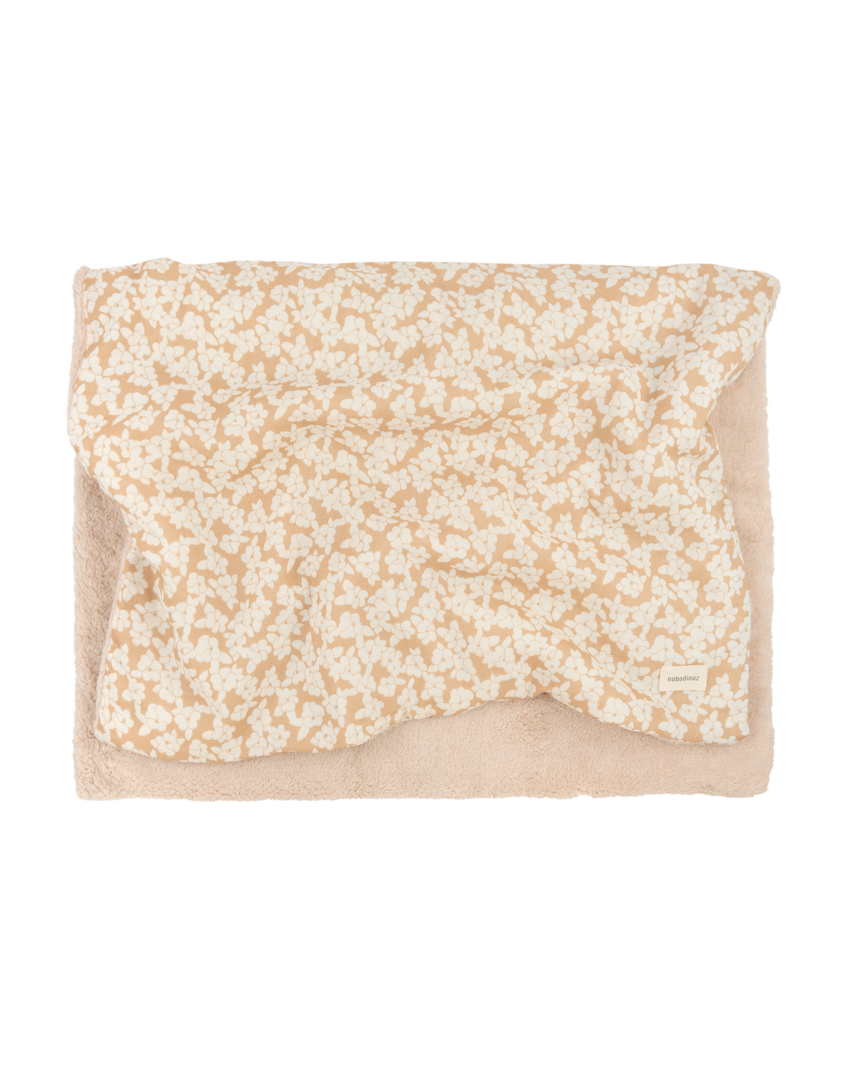 Wabi Sabi Muslin Baby Winter Blanket Golden Brown Sakura Nobodinoz 3 8435574940292