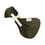 Carry And Walk Canvas Olive Aide Au Portage Sur Hanche Mama Hangs E4467031 116d 4fe6 9091 8ffb6da3330c.webp