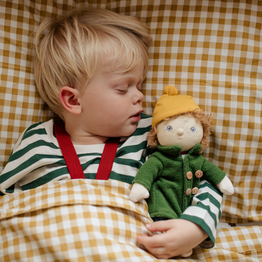 Dress Me Dinky Charlie Chestnut Lifestyle 1