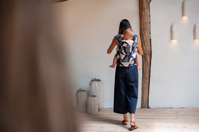 Mama Hangs Porte Bébé Carry&bloom Jacquard Indigo 1490