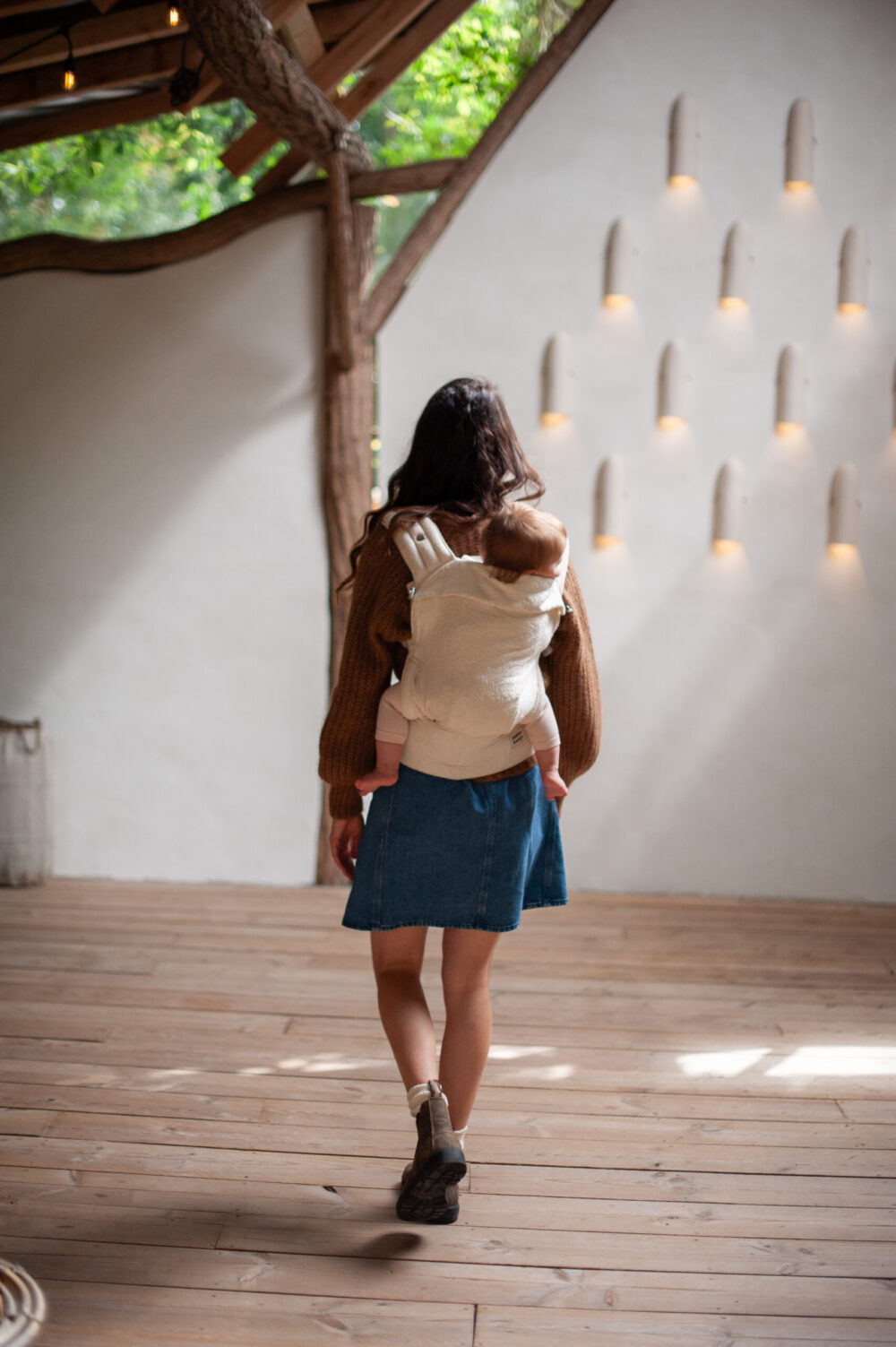 Mama Hangs Porte Bébé Carry&bloom Palm Ecru 0351