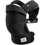 Mama Hangs Porte Bebe Ergonomique Carry Bloom Palm Noir 1080 1280 Volume.webp Mama Hangs Porte Bebe Ergonomique Carry Bloom Palm Noir 1080 1280 Volume.webp