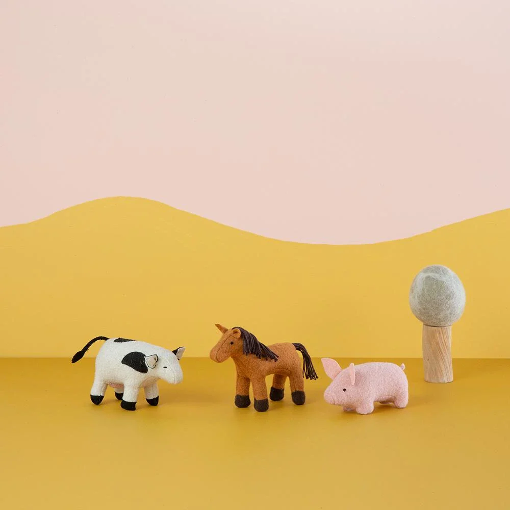 Holdiefarmanimals 05 2000x.png