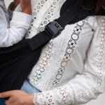 Mama Hangs Porte Bambin Carry & Walk Palm Noir 1963 Mama Hangs Porte Bambin Carry & Walk Palm Noir 1963