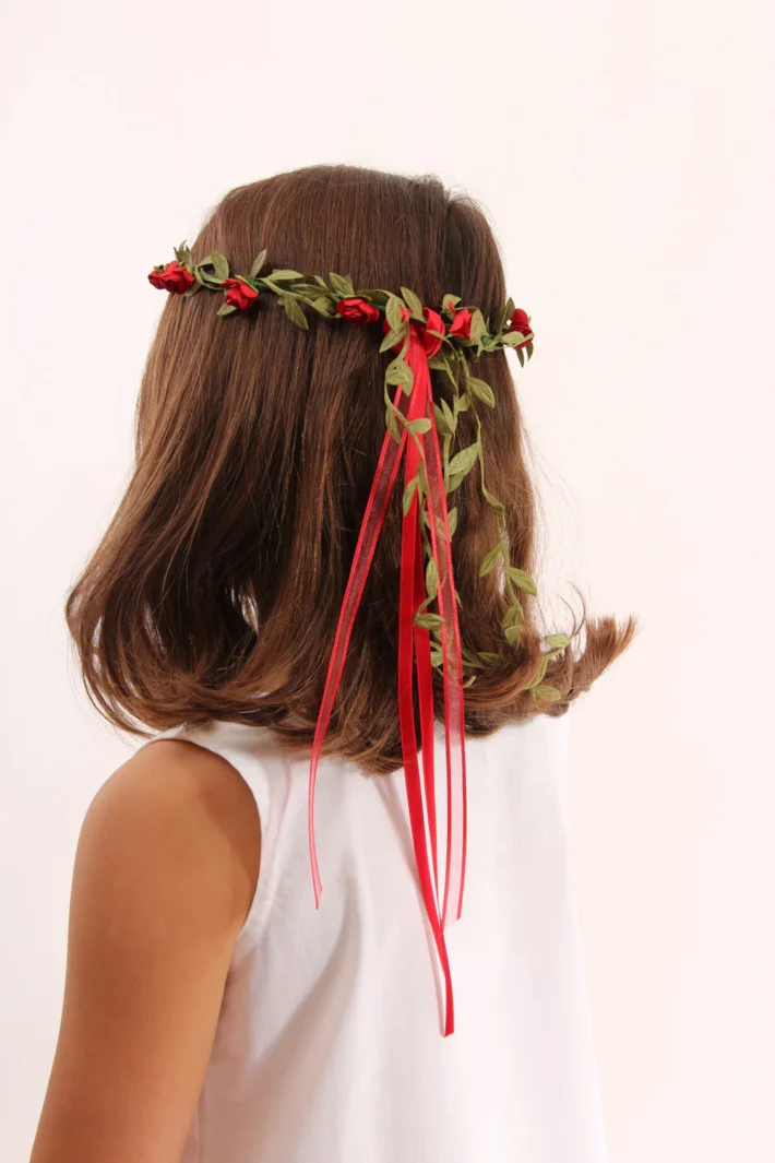 Vah Red Flower Crown 1.jpg Vah Red Flower Crown 1.jpg