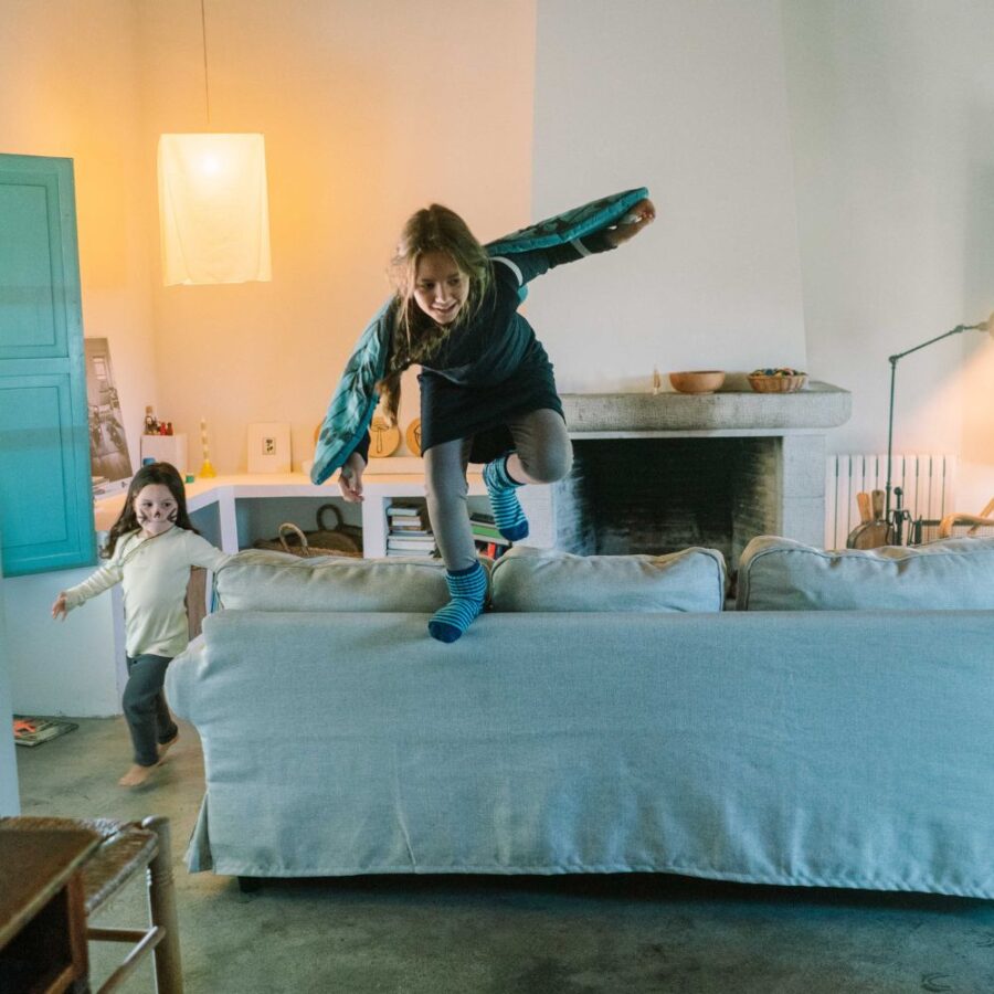 26 282 Animal Crew (4) 26 282 Animal Crew (4)