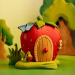 Strawberry House~5684717 2 Strawberry House~5684717 2